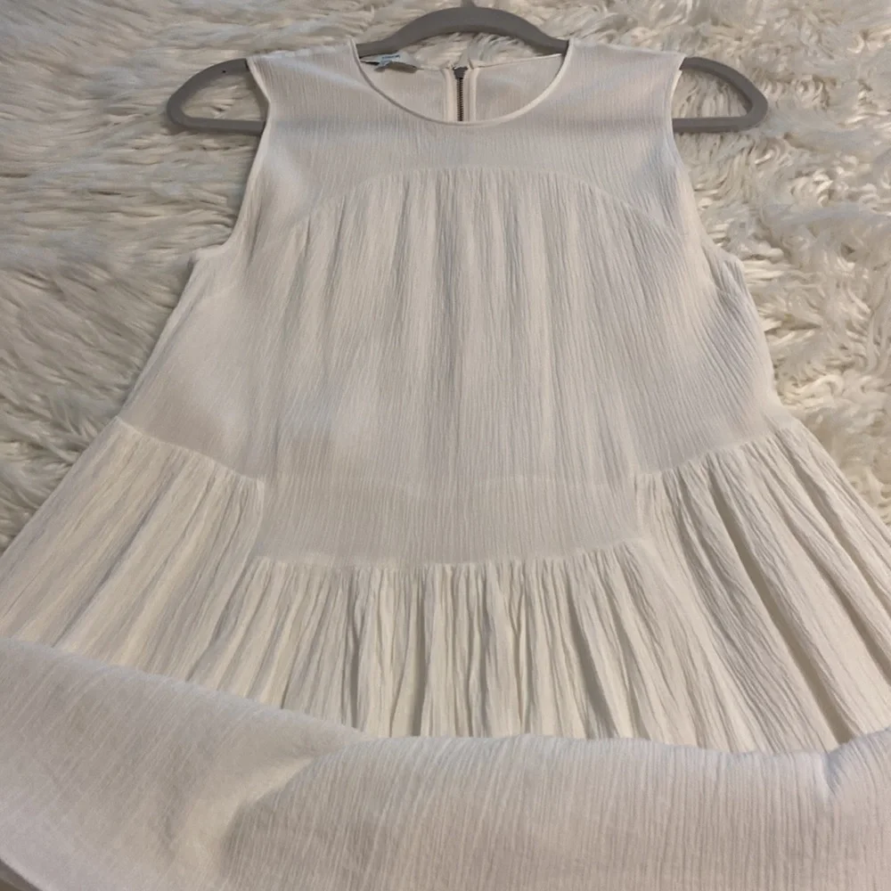 VINCE Dress Maxi size M white color length 50” bust 32” perfect for summer - Picture 13 of 16